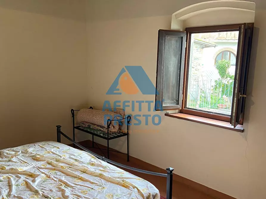 Immagine 6 di Casa indipendente in affitto  a Lamporecchio