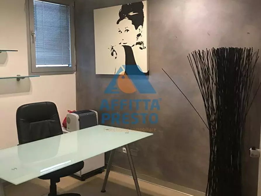 Immagine 1 di Ufficio in vendita  a Empoli