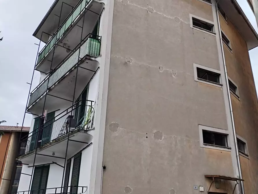 Immagine 11 di Appartamento in vendita  a Busto Arsizio