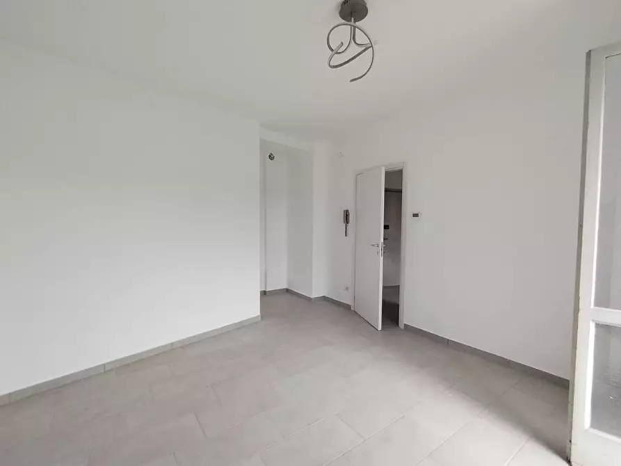 Immagine 6 di Appartamento in vendita  a Busto Arsizio