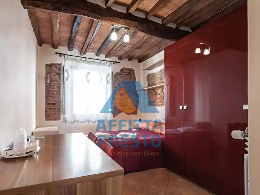 Immagine 1 di Camera in affitto  a Castelfranco Di Sotto