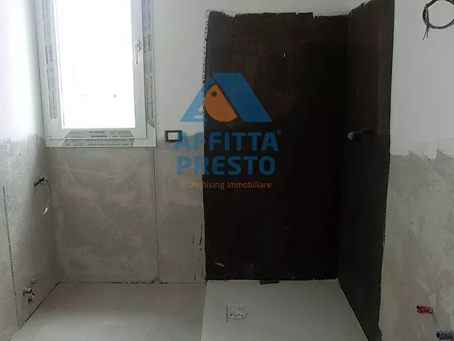 Immagine 6 di Appartamento in vendita  a Capraia E Limite