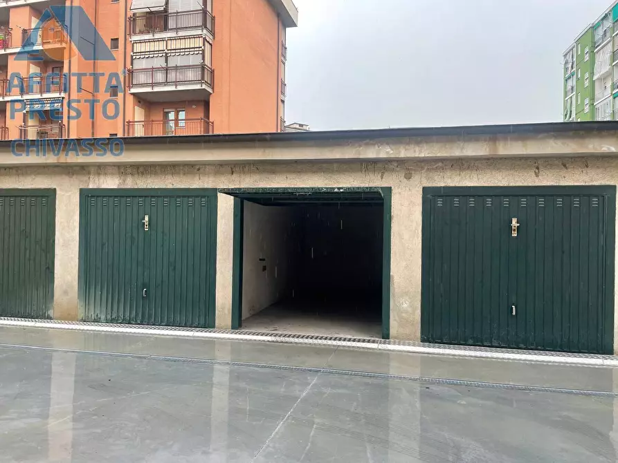 Immagine 4 di Box auto in vendita  in VIA BERTOLA a Chivasso