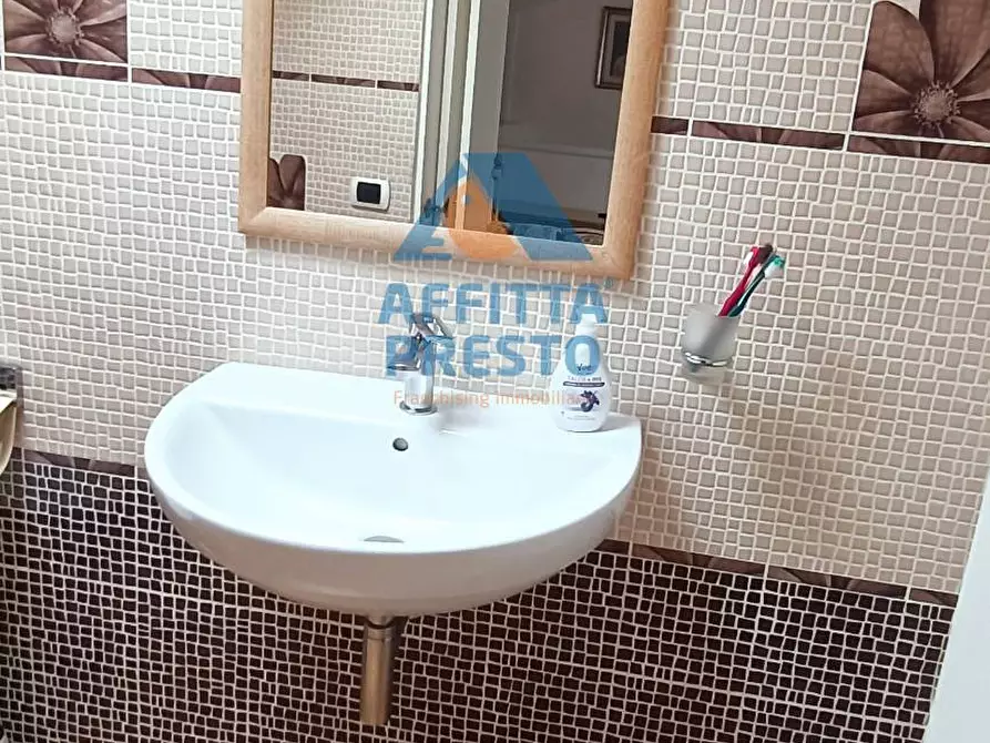 Immagine 25 di Appartamento in affitto  a Vinci