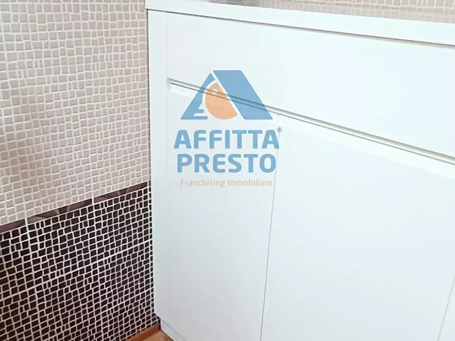 Immagine 24 di Appartamento in affitto  a Vinci