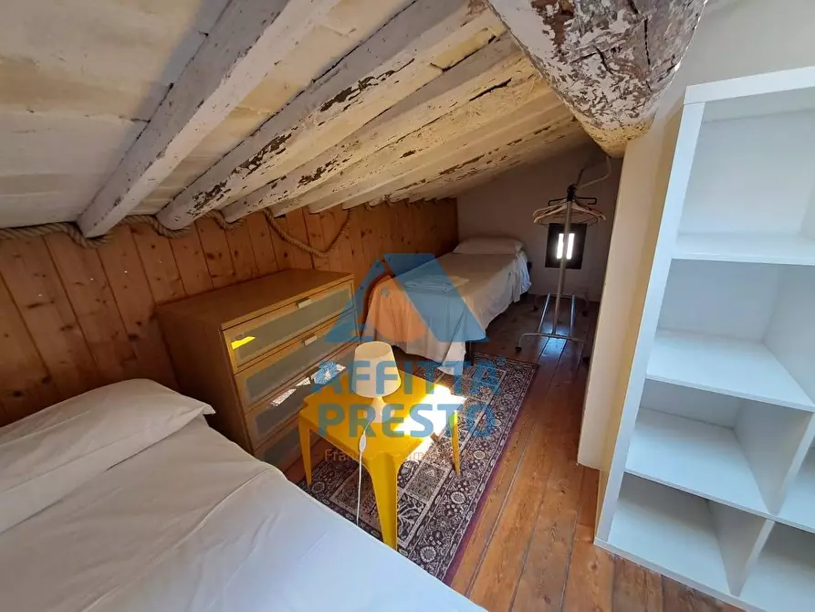 Immagine 5 di Attico in affitto  a Pontedera