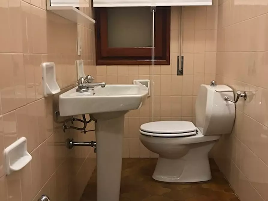 Immagine 23 di Appartamento in vendita  a Empoli