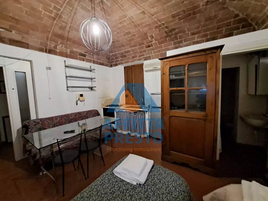 Immagine 2 di Appartamento in affitto  a Pontedera