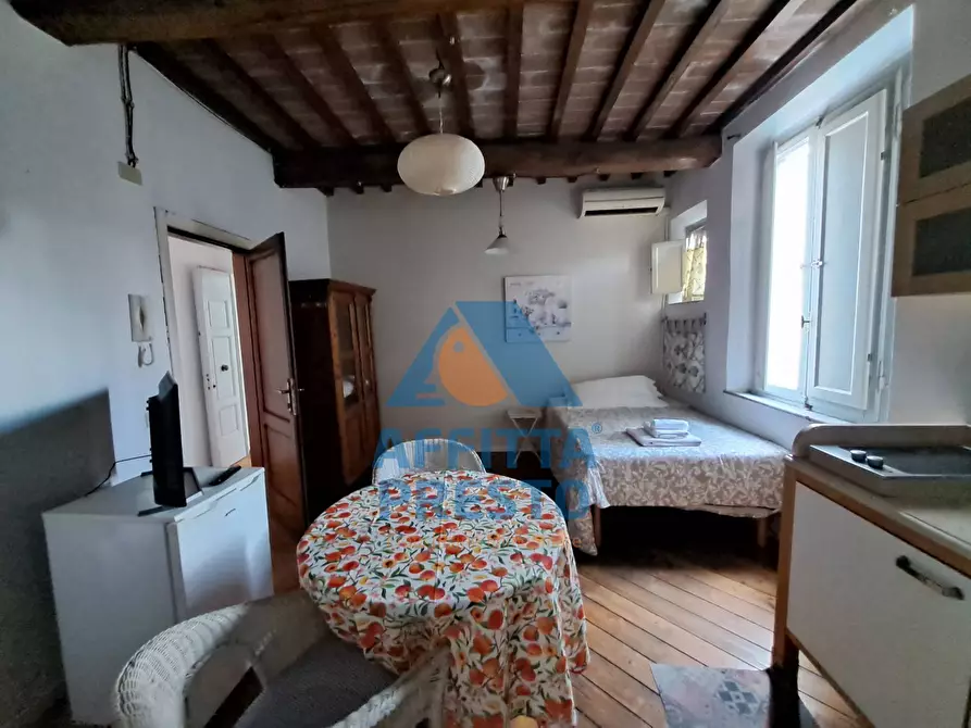 Immagine 8 di Appartamento in affitto  a Pontedera