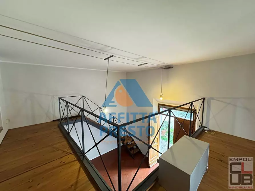 Immagine 2 di Ufficio in vendita  a Empoli