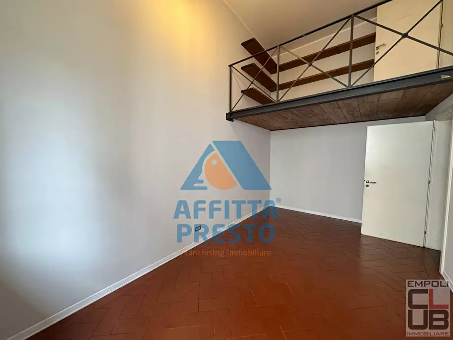 Immagine 13 di Ufficio in vendita  a Empoli