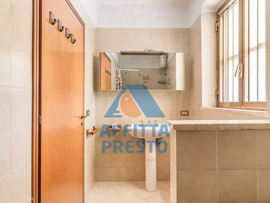 Immagine 11 di Appartamento in vendita  a Santa Maria A Monte