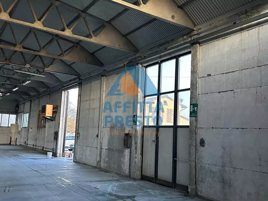 Immagine 4 di Capannone industriale in affitto  a Cerreto Guidi
