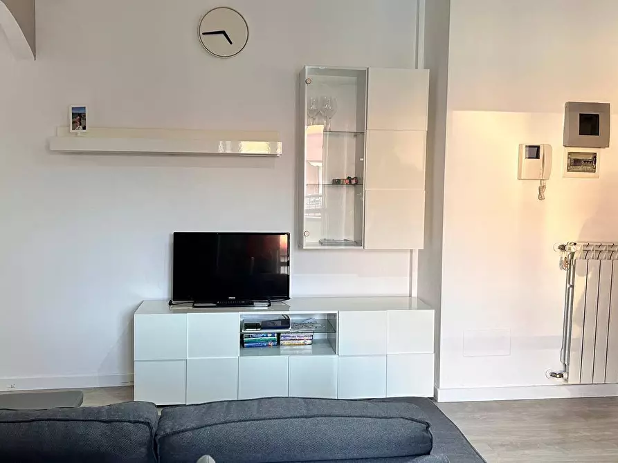 Immagine 2 di Appartamento in vendita  a Legnano