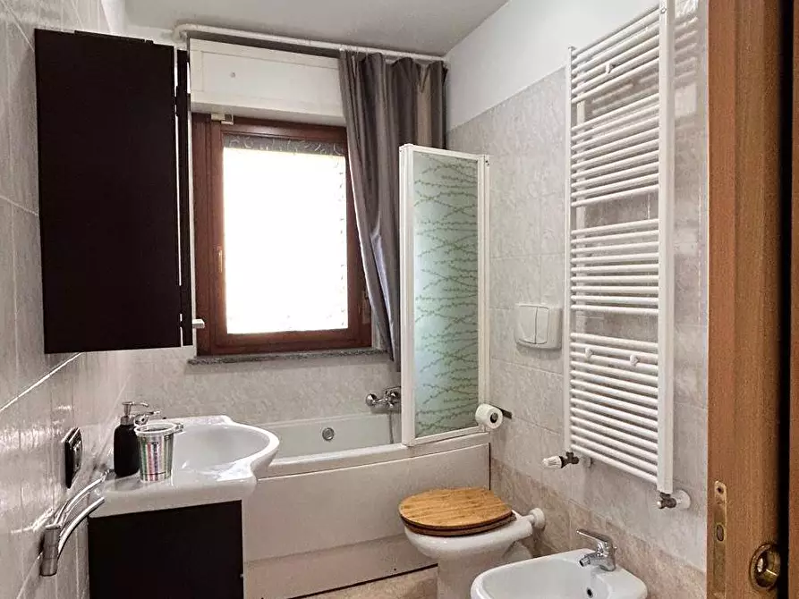 Immagine 14 di Appartamento in vendita  a Legnano