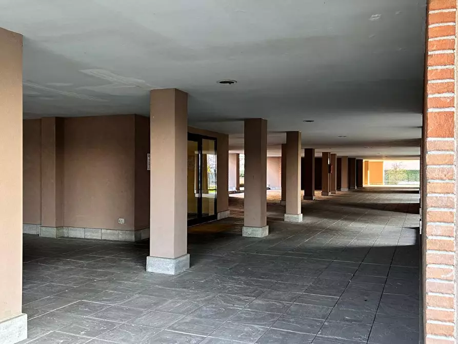 Immagine 21 di Appartamento in vendita  a Legnano