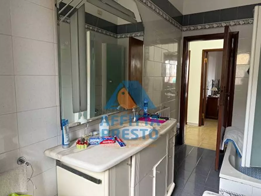 Immagine 8 di Appartamento in vendita  a Empoli