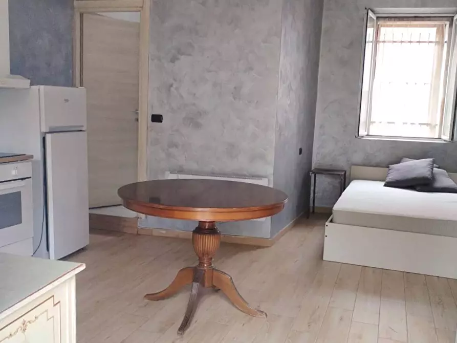 Immagine 2 di Appartamento in vendita  a Busto Arsizio