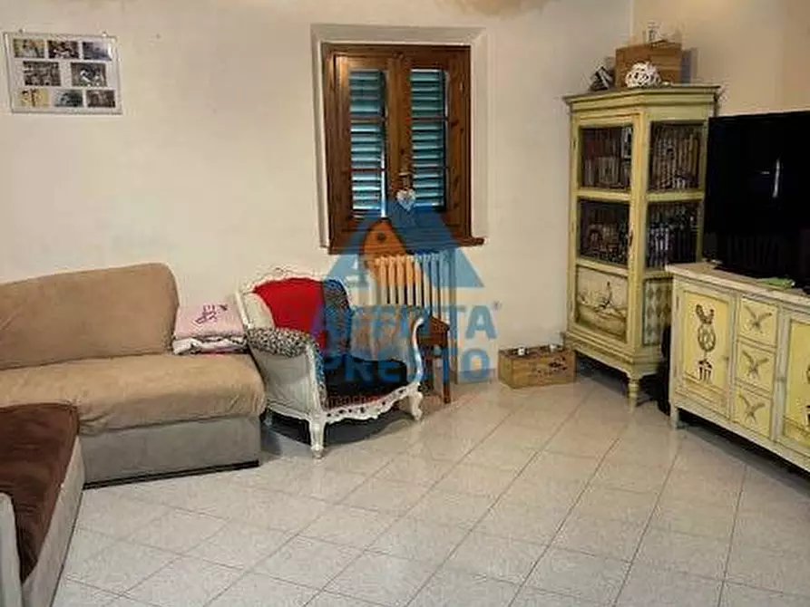 Immagine 2 di Appartamento in vendita  a Empoli