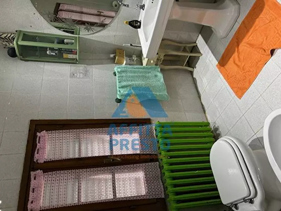 Immagine 11 di Appartamento in vendita  a Empoli