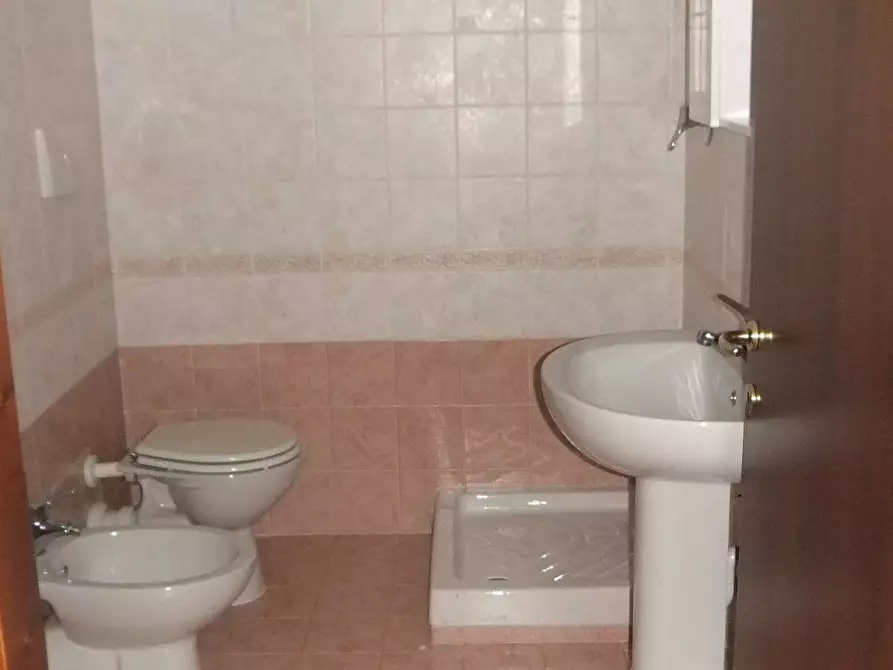 Immagine 12 di Appartamento in affitto  a Empoli