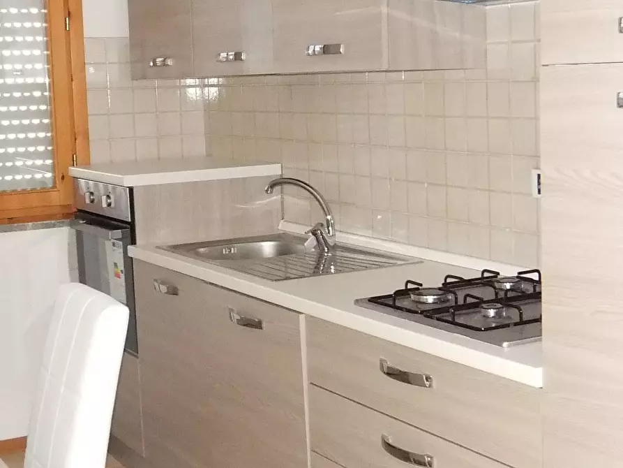 Immagine 2 di Appartamento in affitto  a Empoli