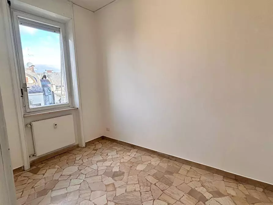 Immagine 25 di Appartamento in affitto  a Busto Arsizio
