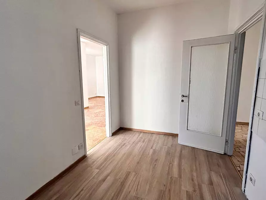 Immagine 14 di Appartamento in affitto  a Busto Arsizio