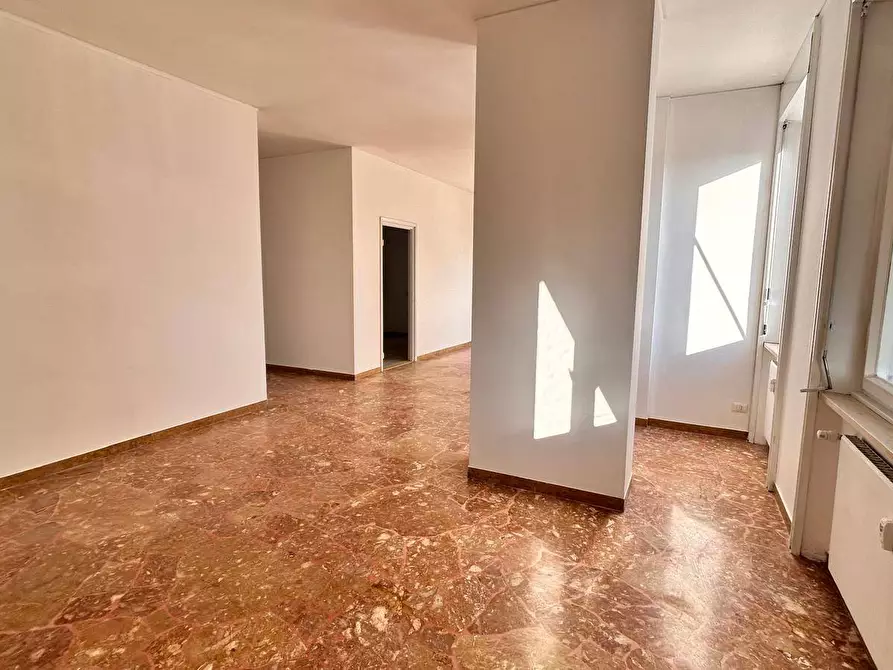 Immagine 1 di Appartamento in affitto  a Busto Arsizio