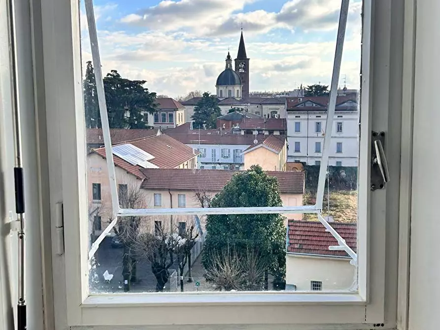 Immagine 4 di Appartamento in affitto  a Busto Arsizio