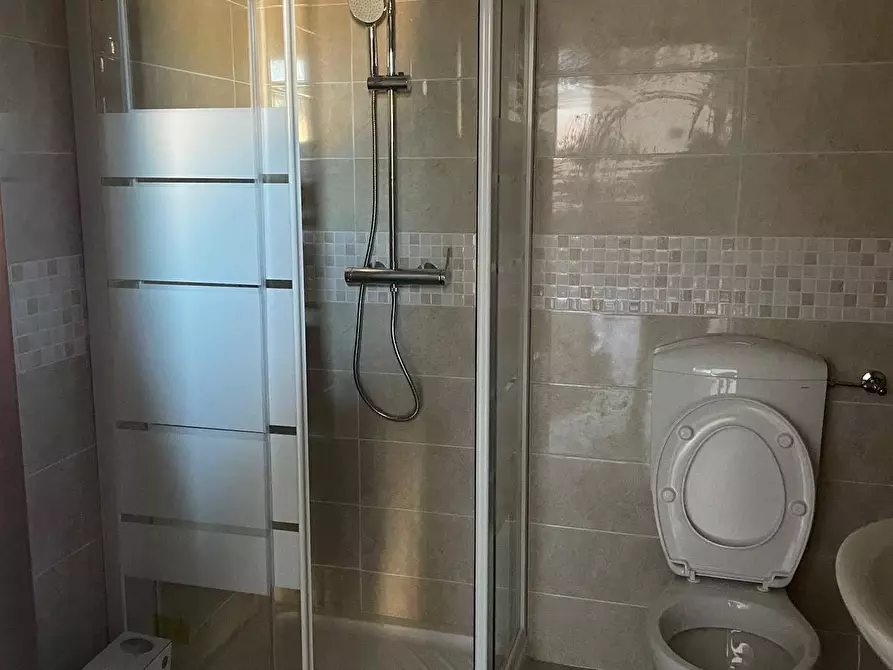 Immagine 11 di Appartamento in affitto  in Via Togliatti a Chivasso