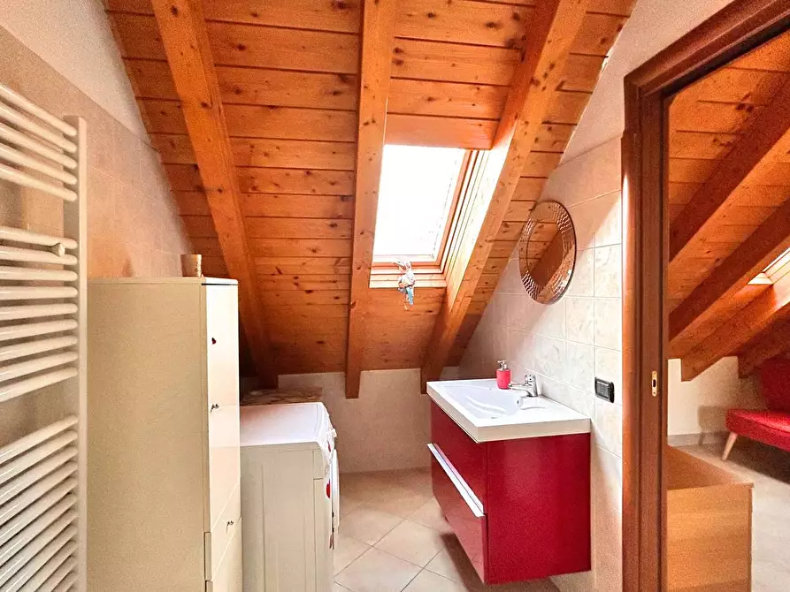 Immagine 29 di Appartamento in vendita  a Busto Arsizio