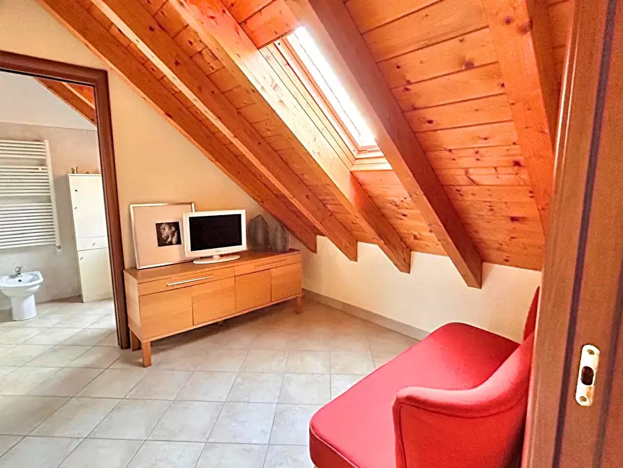 Immagine 23 di Appartamento in vendita  a Busto Arsizio