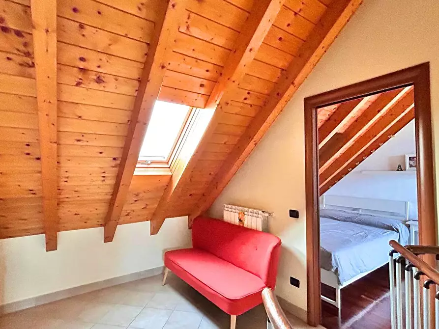 Immagine 22 di Appartamento in vendita  a Busto Arsizio