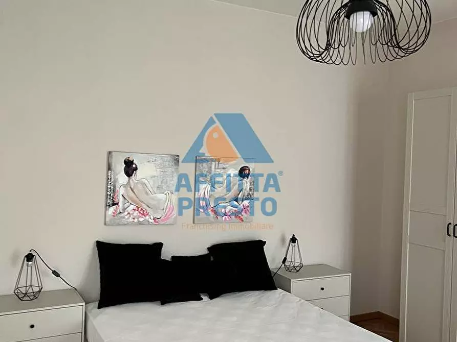 Immagine 1 di Camera in affitto  a Pontedera