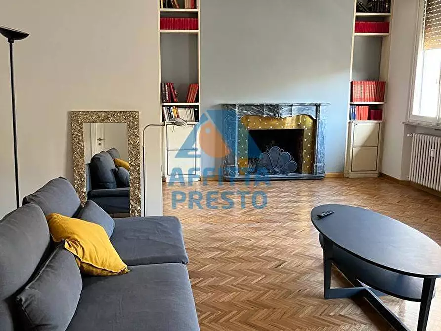 Immagine 10 di Camera in affitto  a Pontedera