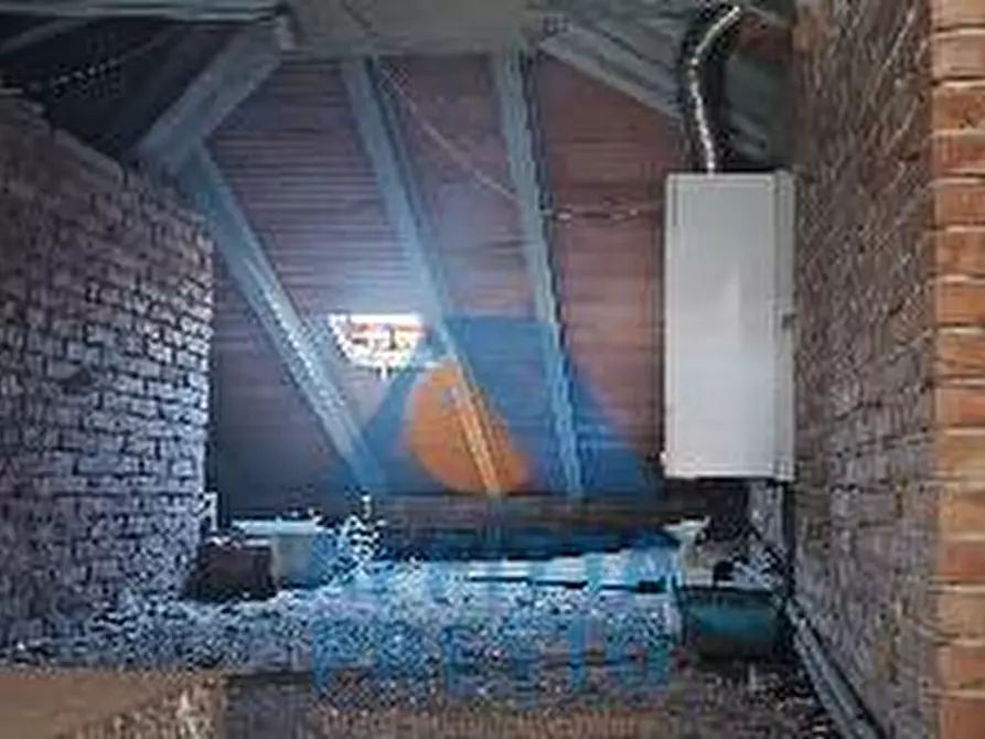 Immagine 12 di Casa semindipendente in affitto  a Empoli