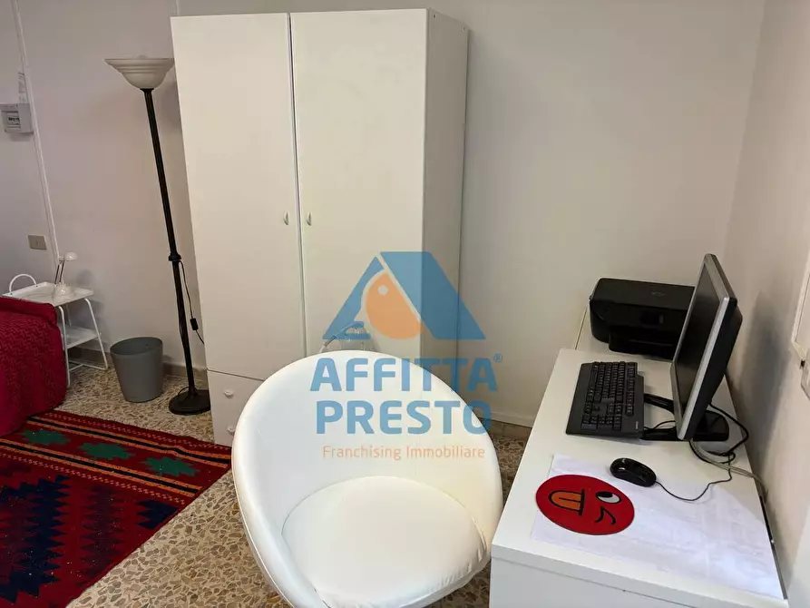 Immagine 8 di Appartamento in affitto  a Empoli