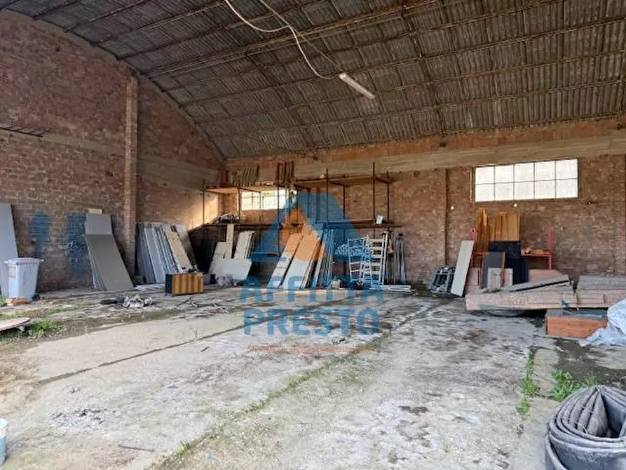 Immagine 5 di Capannone industriale in affitto  a San Miniato