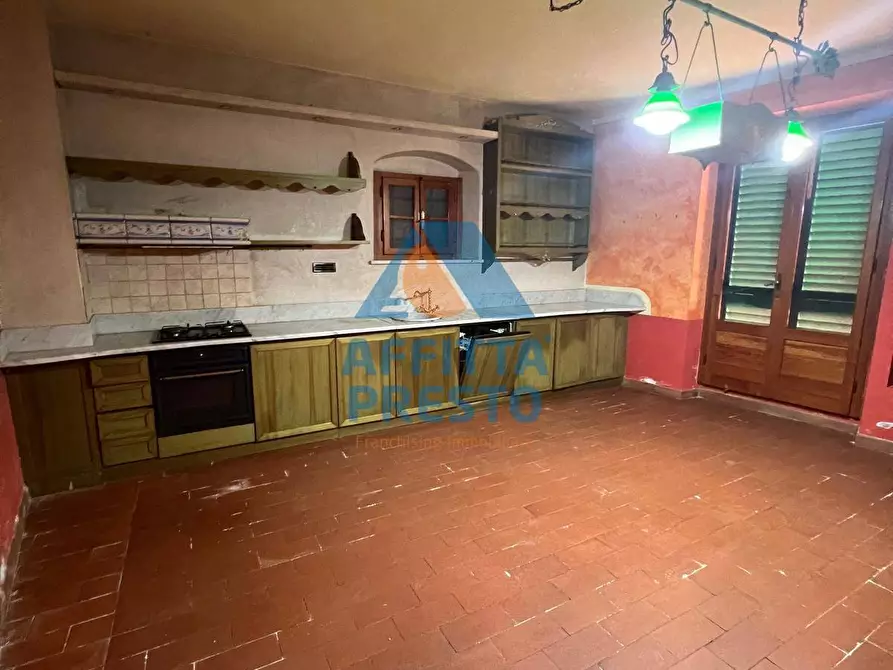 Immagine 5 di Appartamento in affitto  a Montecatini Terme