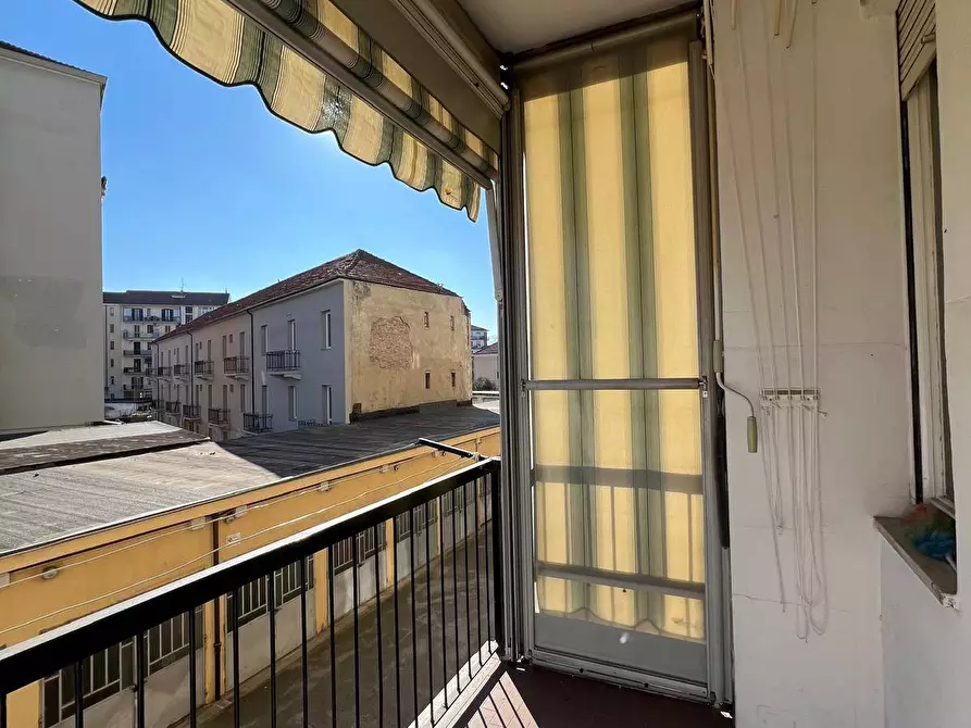 Immagine 2 di Appartamento in vendita  in Via xxv Aprile a Nichelino