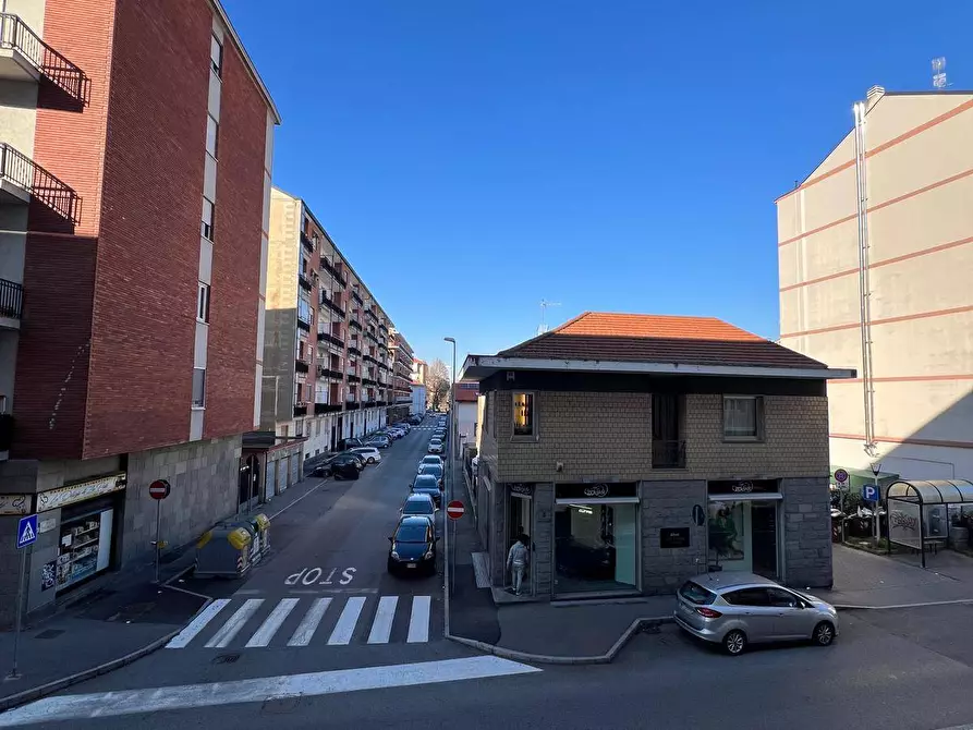 Immagine 11 di Appartamento in vendita  in Via xxv Aprile a Nichelino