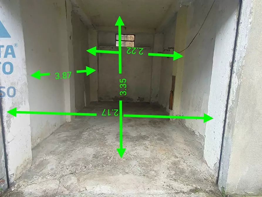 Immagine 6 di Box auto in affitto  in via cairoli a Chivasso