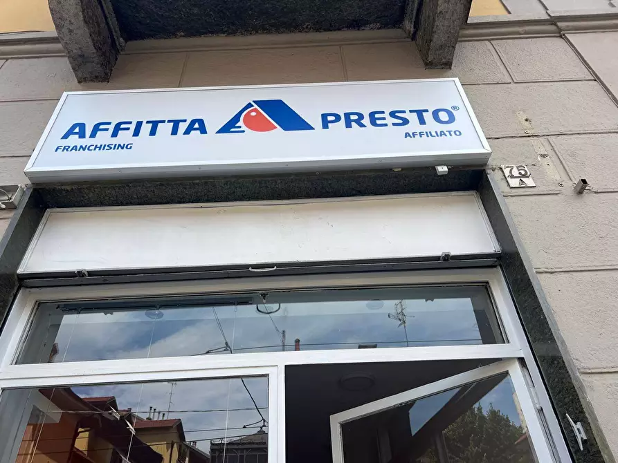 Immagine 5 di Appartamento in vendita  in Via Verres a Torino