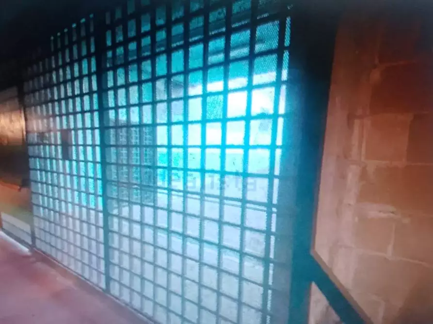 Immagine 3 di Box auto in vendita  in Via Settimo a Borgaro Torinese