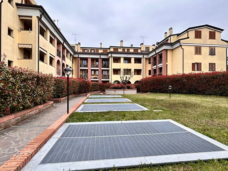 Immagine 21 di Appartamento in affitto  a Busto Arsizio