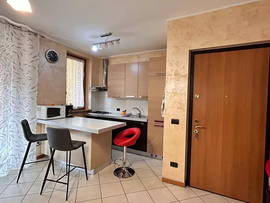 Immagine 3 di Appartamento in affitto  a Busto Arsizio