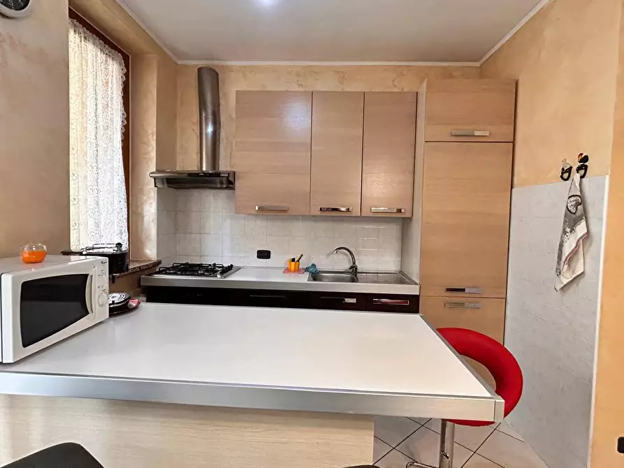 Immagine 2 di Appartamento in affitto  a Busto Arsizio