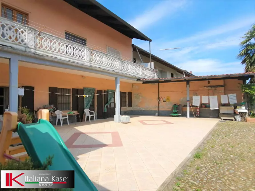 Immagine 1 di Casa semindipendente in vendita  in Vicolo mareng a San Giusto Canavese