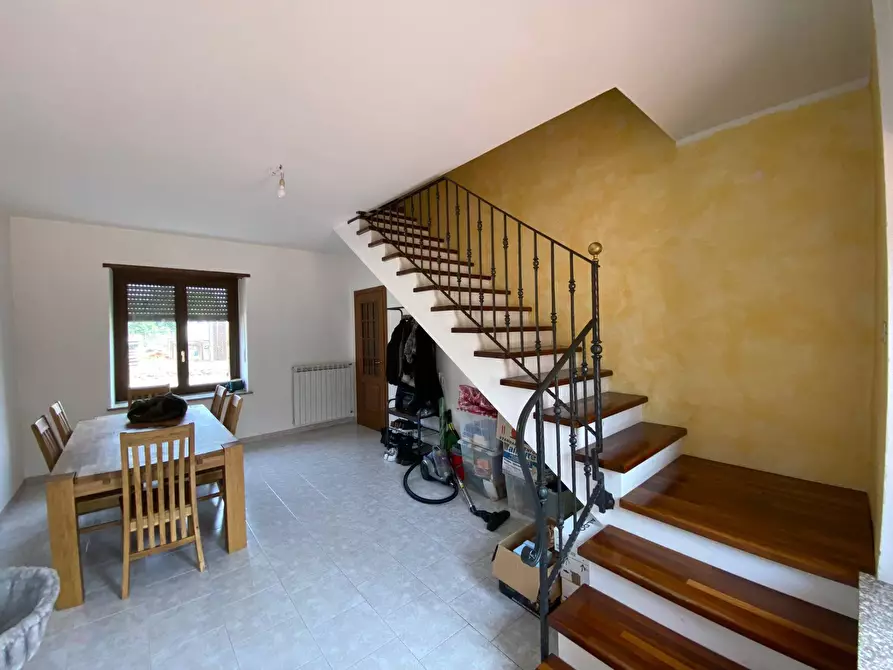 Immagine 11 di Casa semindipendente in vendita  in via isonzo a Caluso